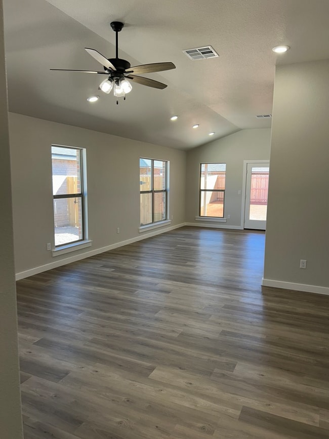 318 Savannah in Odessa, TX - Building Photo - Building Photo