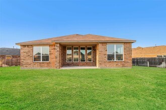 29654 Clover Shore Dr in Spring, TX - Building Photo - Building Photo
