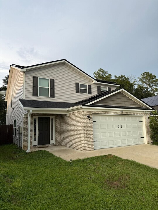 6174 Jordans Pass Dr in Tallahassee, FL - Building Photo
