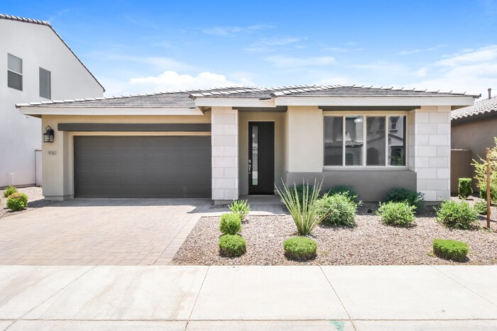9765 E Solstice Ave in Mesa, AZ - Building Photo