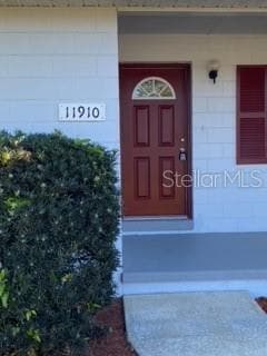 11910 Sunset Dr in Tavares, FL - Building Photo - Building Photo