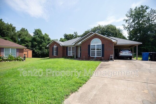 2210 Egins Ct in Columbus, GA - Building Photo - Building Photo