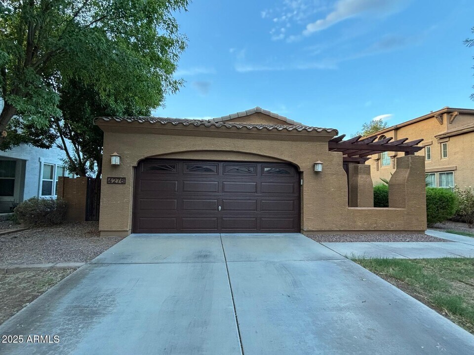 4276 E Cullumber Ct in Gilbert, AZ - Building Photo