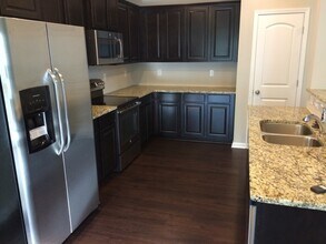 12403 Bronx Dr in Huntersville, NC - Building Photo - Building Photo