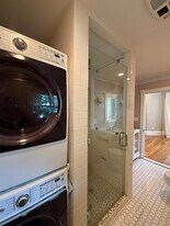 11 Beech St, Unit 2 in Cambridge, MA - Building Photo