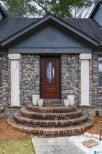 2871 Wisteria Dr in Vestavia Hills, AL - Building Photo - Building Photo