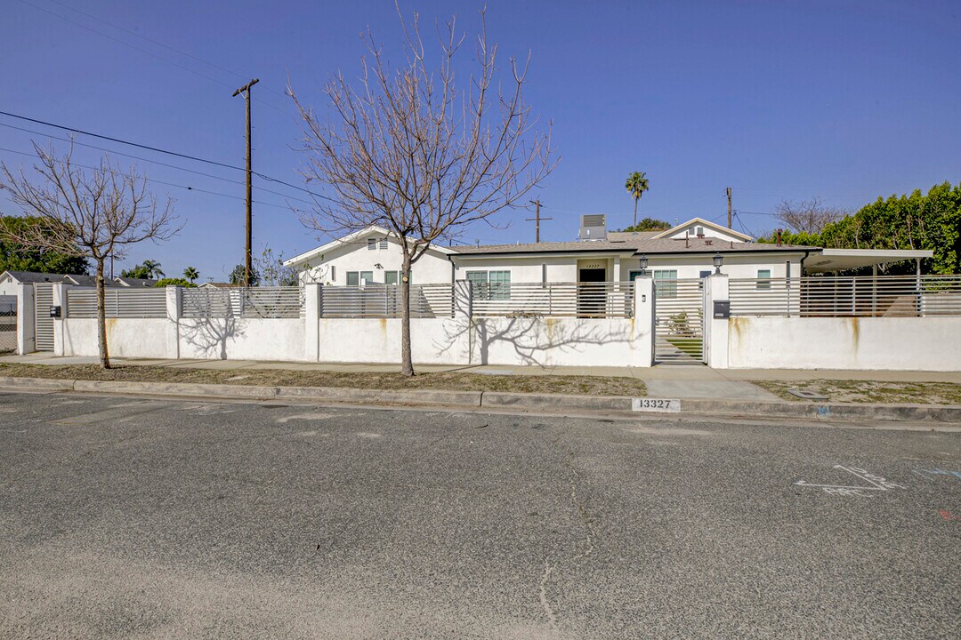 13327 Strathern St in North Hollywood, CA - Building Photo