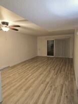 3768 W Benjamin Holt Dr in Stockton, CA - Building Photo