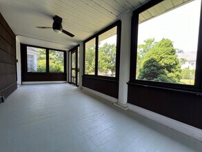 2425 Demington Dr in Cleveland Heights, OH - Building Photo - Building Photo