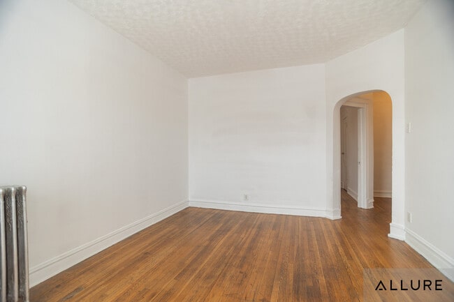 7250 S Yale Ave in Chicago, IL - Building Photo - Building Photo