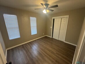 903 S 11th St in Artesia, NM - Building Photo - Building Photo