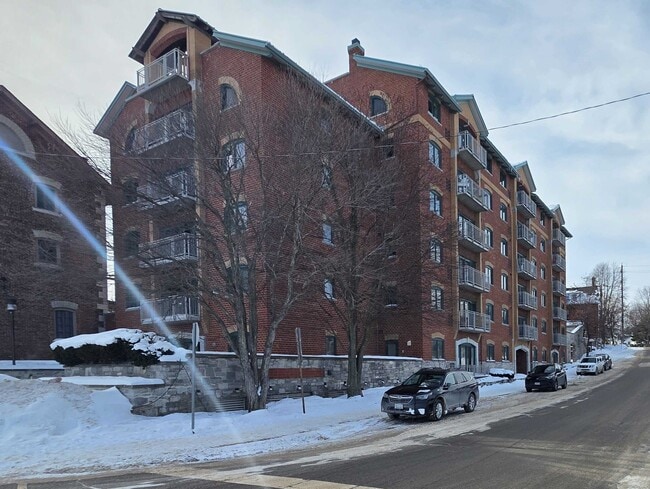 property at 2 Bay St