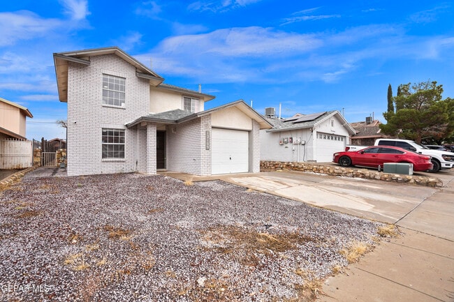 12109 St Jude Ave in El Paso, TX - Building Photo - Building Photo