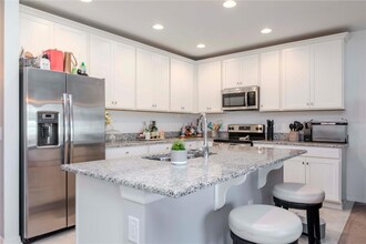 12103 Gothic Rd in Spring Hill, FL - Building Photo - Building Photo