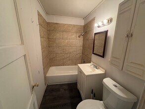 3355 SE Girard St in Topeka, KS - Building Photo - Building Photo