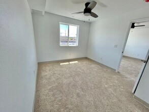 216 Olive Ave, Unit 102 in Wahiawa, HI - Building Photo - Building Photo