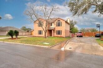 4249 Rapids Dr in Corpus Christi, TX - Building Photo - Building Photo