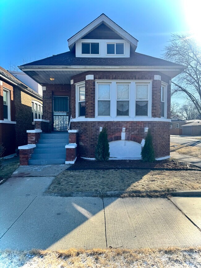 8955 S Union Ave in Chicago, IL - Building Photo - Building Photo