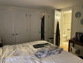 2722 N Marshfield Ave, Unit G in Chicago, IL - Foto de edificio - Building Photo