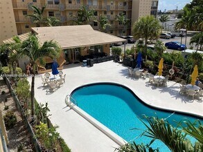 2145 Pierce St in Hollywood, FL - Building Photo - Building Photo