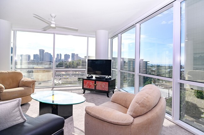 88 Piikoi St in Honolulu, HI - Building Photo - Building Photo