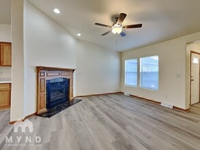 602 Carriage Dr in Milliken, CO - Building Photo - Building Photo