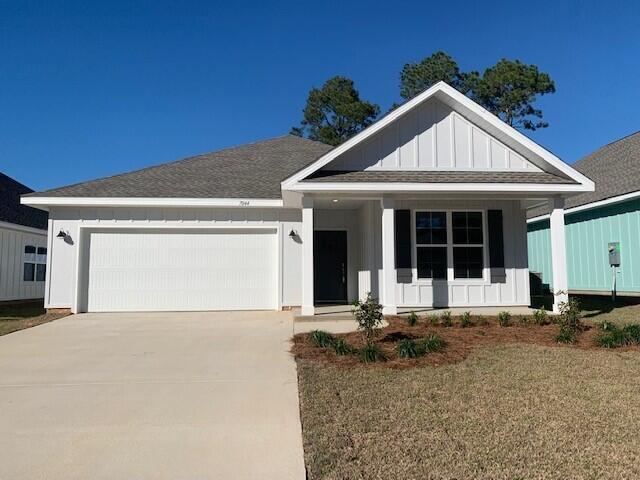 233 Lyla Ln in Crestview, FL - Foto de edificio