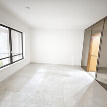 1915 Country Club Prado in Coral Gables, FL - Foto de edificio - Building Photo