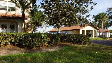 9856 Costa Mesa Ln in Bonita Springs, FL - Building Photo - Building Photo
