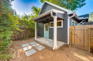 1213 Armstead St in Houston, TX - Building Photo