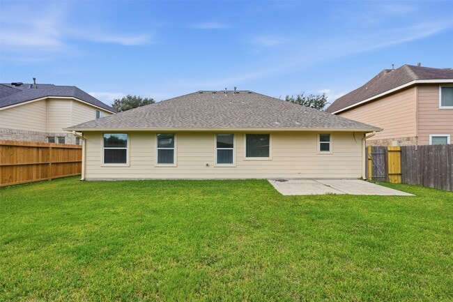 property at 2319 Falcon Knoll Ln