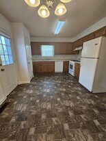 1528 Richmond Rd in Columbia, TN - Building Photo