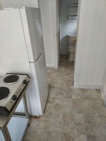 1586 Orange Ave in Costa Mesa, CA - Building Photo