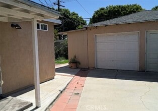 5726 Rocket St in Lakewood, CA - Building Photo - Building Photo