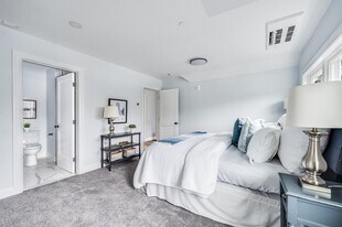 451 Essex St in Beverly, MA - Building Photo