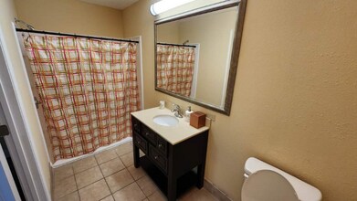 807 Bank St NE-Unit -Apt # 334 in Decatur, AL - Building Photo - Building Photo