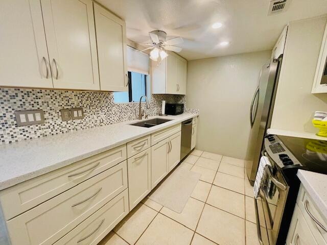 5285 E Waverly Dr in Palm Springs, CA - Building Photo - Building Photo