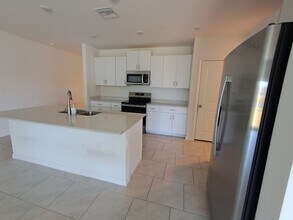 12232 Amber Waves Rd in Lehigh Acres, FL - Building Photo - Building Photo