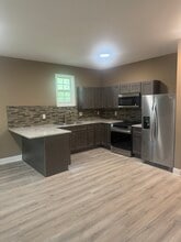 2495 Donald Lee Hollowell Pky NW in Atlanta, GA - Building Photo - Building Photo
