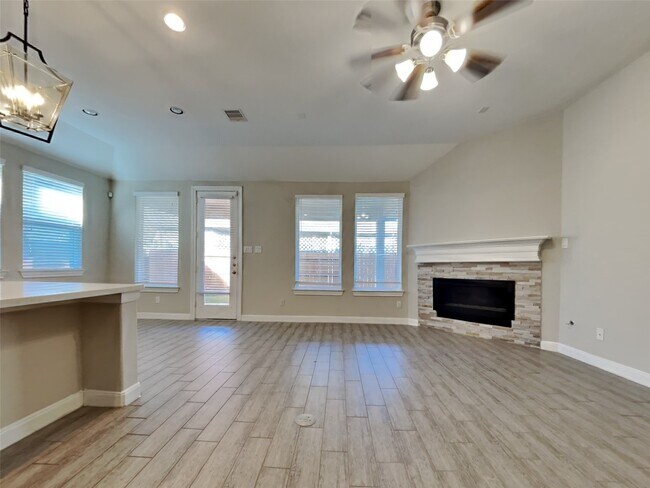 24622 Windmill Canyon Ln in Richmond, TX - Building Photo - Building Photo