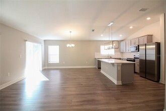 7109 Cruz Ct in Lakeland, FL - Building Photo - Building Photo