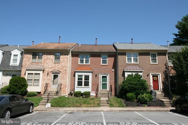 130 Deer Park Ln