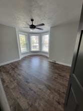 701 W 8th St, Unit unit 2 in Erie, PA - Foto de edificio - Building Photo