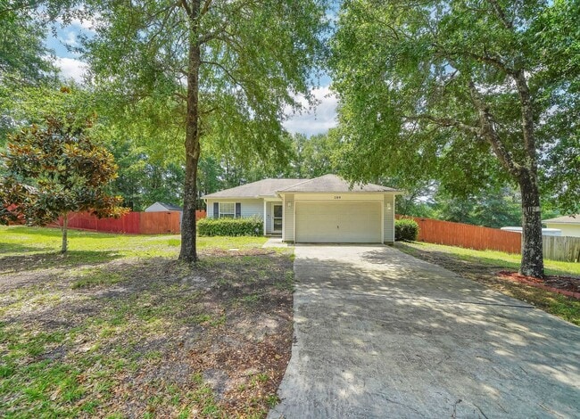 109 Cabana Way in Crestview, FL - Building Photo - Building Photo