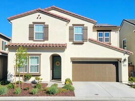 3818 Ponderosa Pine Ln in Rocklin, CA - Building Photo