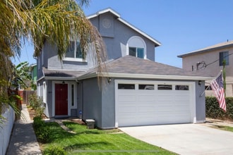 564 9th St in Imperial Beach, CA - Building Photo - Building Photo