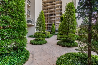 3301 Bayshore Blvd in Tampa, FL - Building Photo - Building Photo