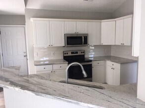 720 Hillside Dr in Wilmington, NC - Building Photo - Building Photo