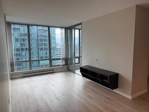 1288 W Georgia St in Vancouver, BC - Building Photo - Building Photo