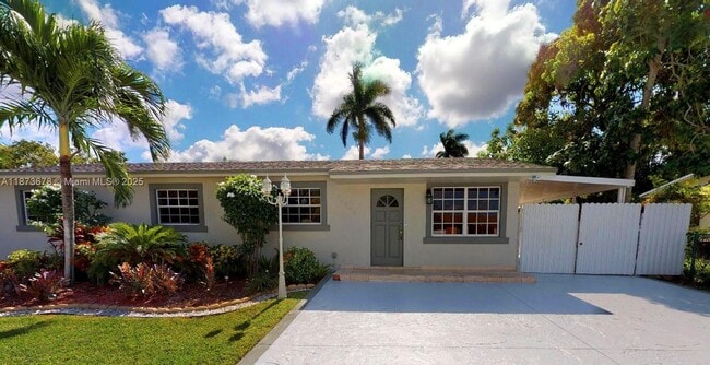 property at 15340 SW 306th St
